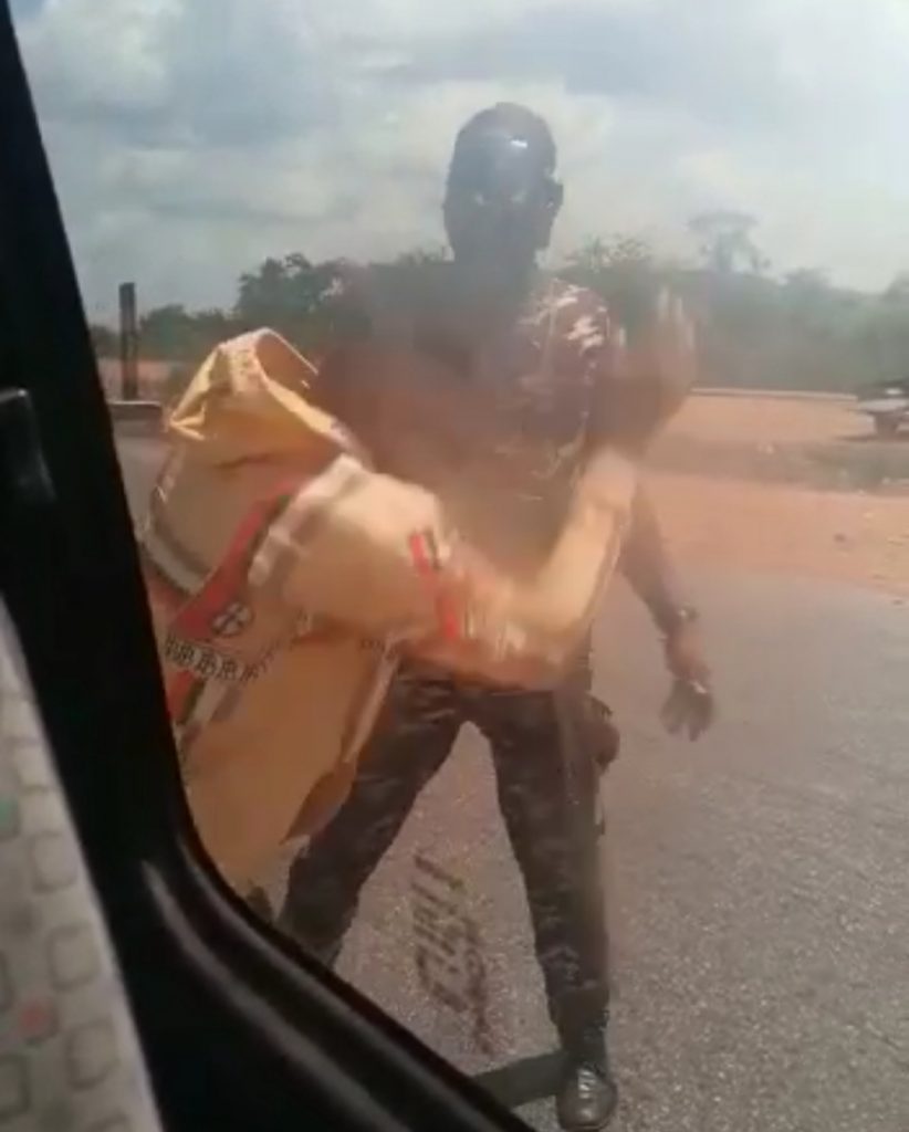 Terrorists In Uniform, (Some Nigerian Police Officers) VIDEOS