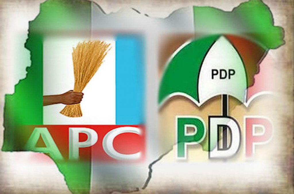 Opposition Criticised APC as “Hungry” Locals Swarm Bourdillon for Palliatives