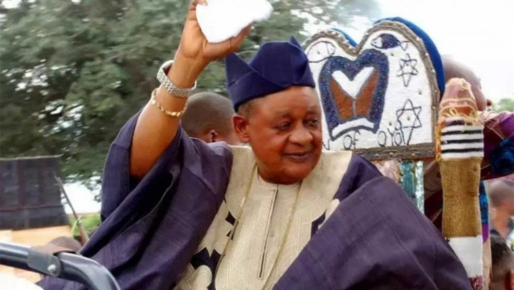 Monday Lines: Requiem for Aláàfin Lamidi Olayiwola Adeyemi