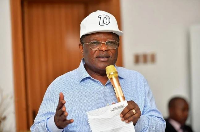 Meet Deadlines Or Face EFCC, ICPC – Minister Of Works, Umahi Issues Warning To Road Contractors