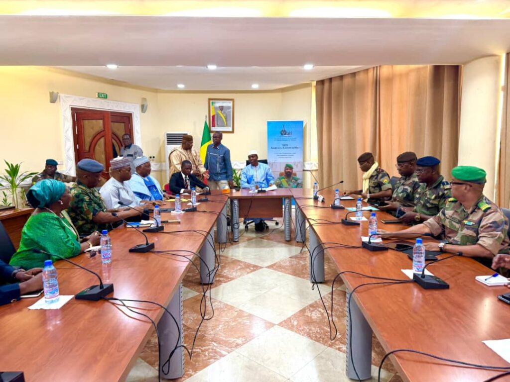 Nigeria, Mali pledge stronger bilateral ties to fight insecurity