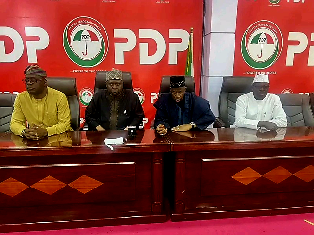 Turaki, Govs Makinde, Mohammed forcefully enter PDP secretariat, beat Wike faction supporters