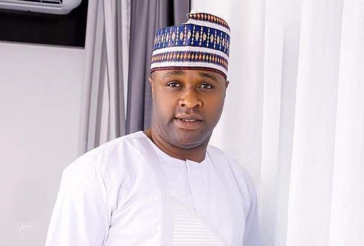 Crisis Rocks Nigerian Actor, Femi Adebayo’s Marriage As Wife Clashes With Actress